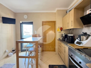 Apartamento T2 para Venda em Olhão