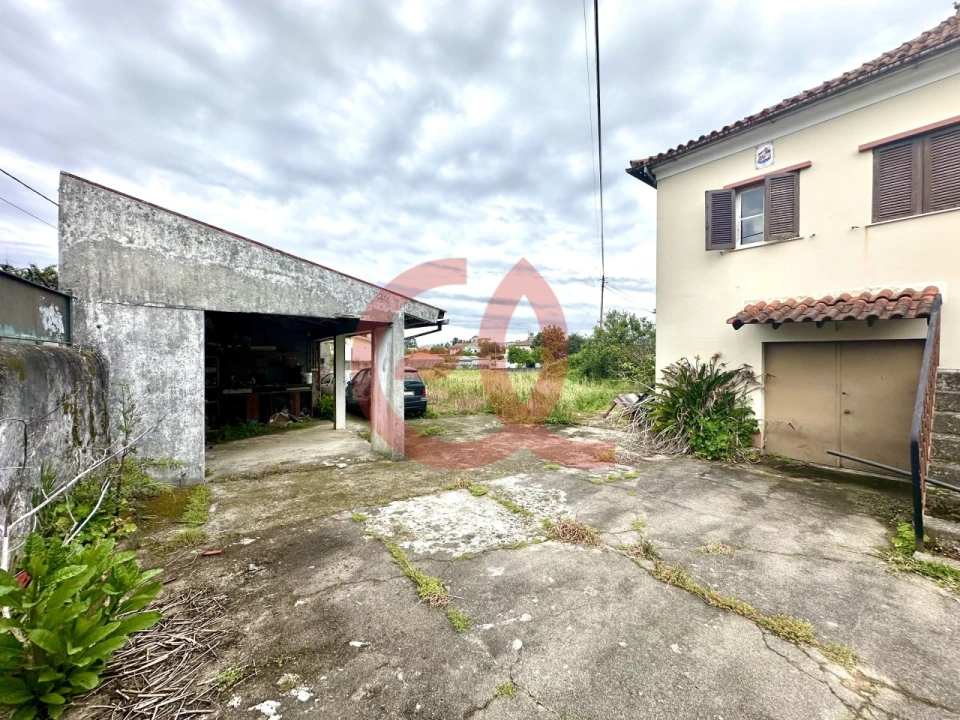 Moradia T5 para Venda em Geraz do Lima (Santa Maria, Santa Leocádia, Moreira), Deão Foto 17