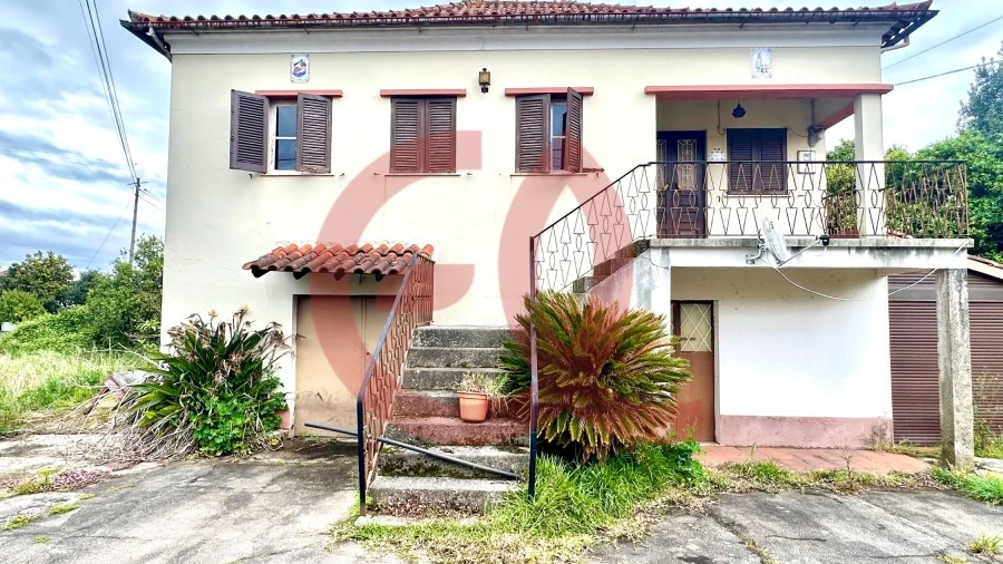 Moradia T5 para Venda em Geraz do Lima (Santa Maria, Santa Leocádia, Moreira), Deão