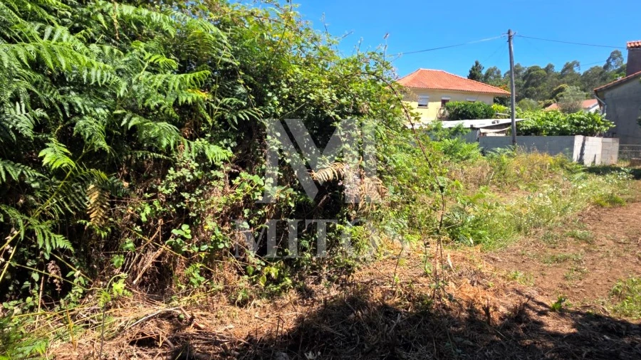 Moradia T2 para Venda em Fornelos e Queijada