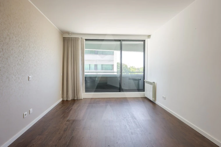 Apartamento T2 para Venda em Glória e Vera Cruz Foto 8