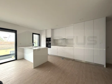 Apartamento T3 para Venda em Esgueira