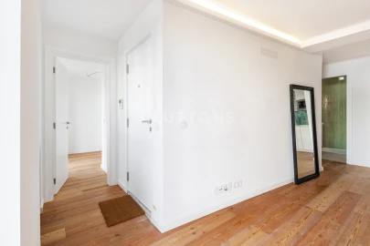 Apartamento T2 para Venda em Santa Maria Maior