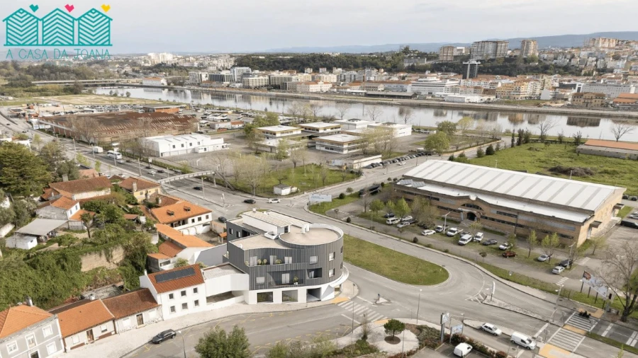Apartamento T1 para Venda em Santa Clara e Castelo Viegas Foto 30