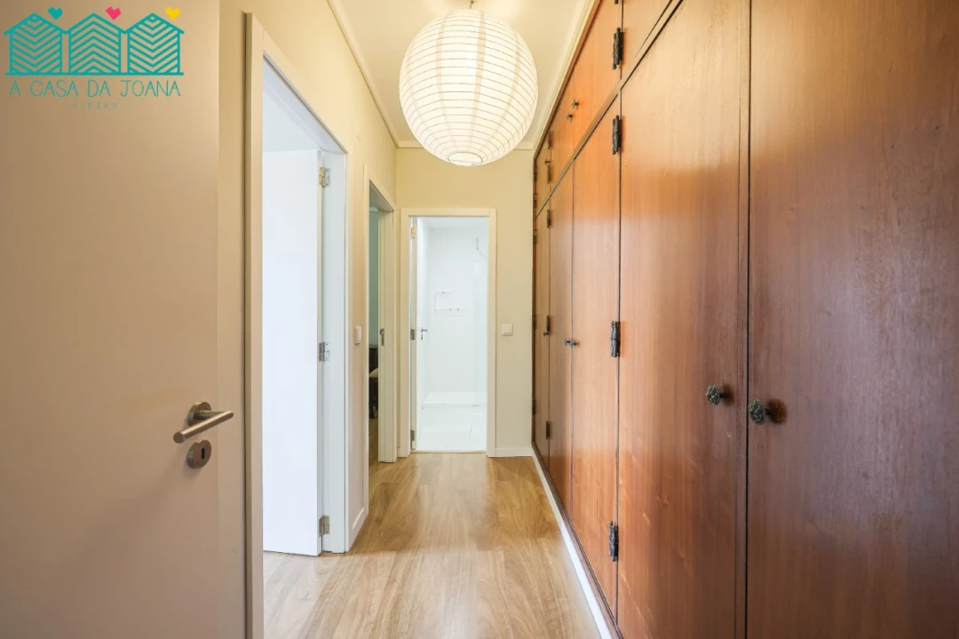 Apartamento T2 para Venda em Aradas Foto 11