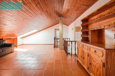 Apartamento T2 para Venda em Aradas