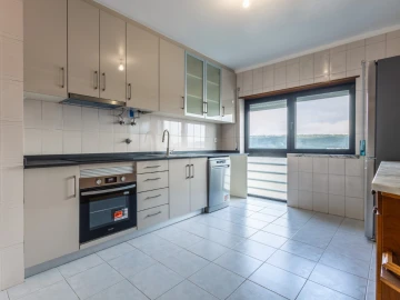 Apartamento T3 para Venda em Buarcos
