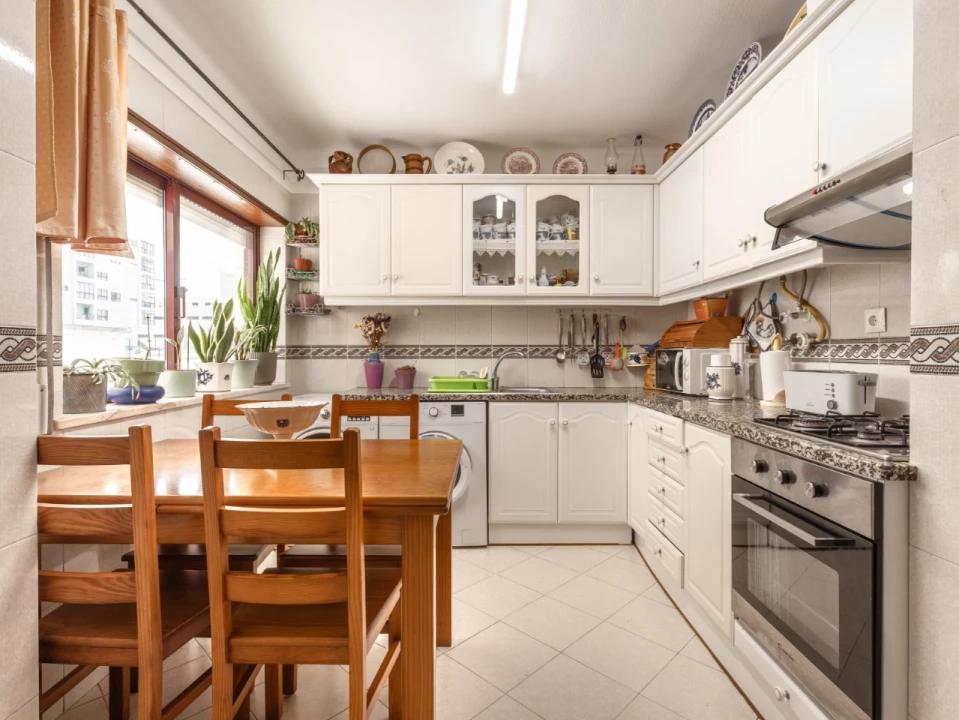 Apartamento T2 para Venda em Buarcos Foto 1