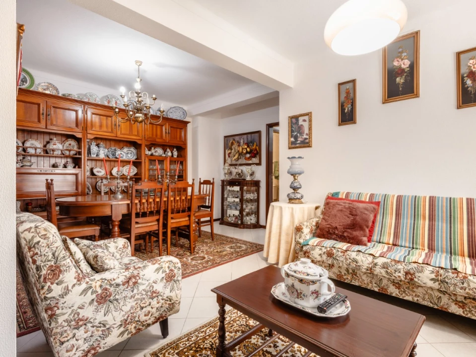 Apartamento T2 para Venda em Buarcos Foto 8