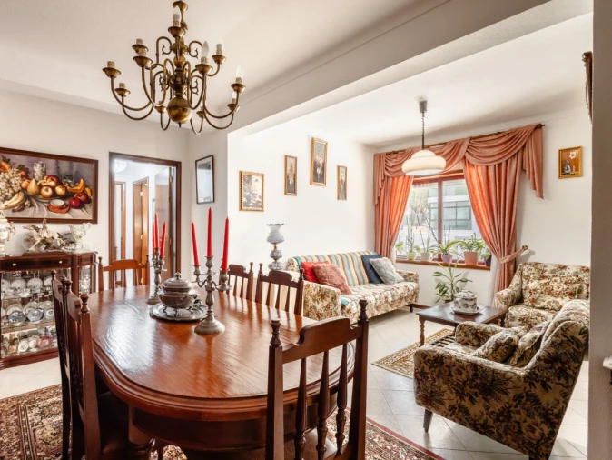 Apartamento T2 para Venda em Buarcos Foto 9