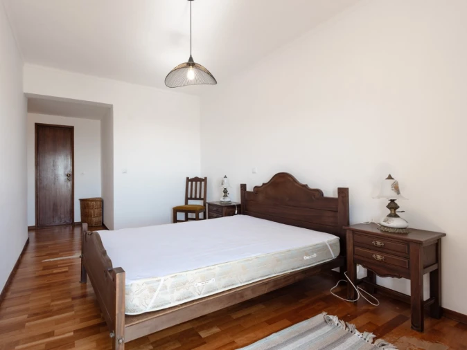 Apartamento T1 para Venda em Buarcos Foto 5