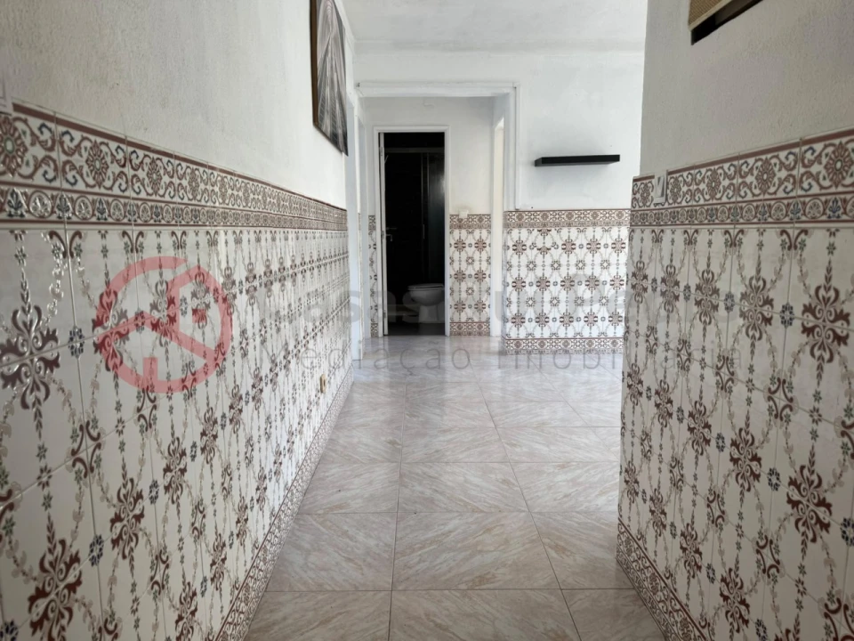 Apartamento T4 para Venda em Laranjeiro e Feijó Foto 10