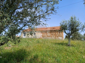 Terreno Misto para Venda em Grândola e Santa Margarida da Serra