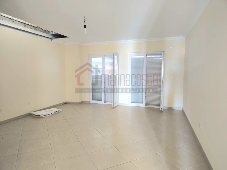 Apartamento T4 para Venda em Peniche Foto 5