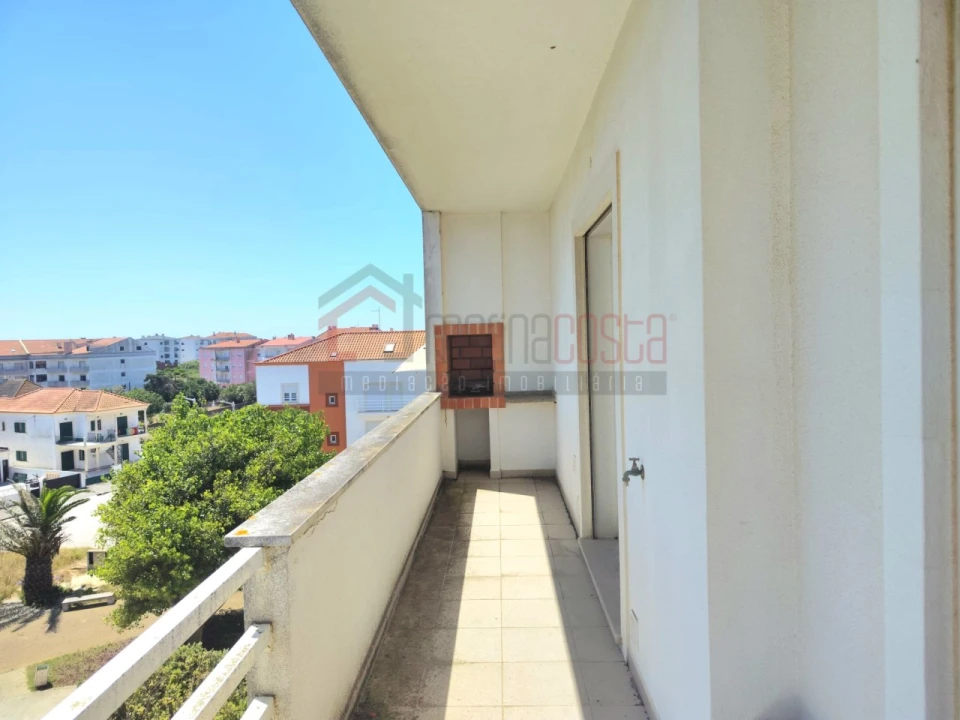 Apartamento T4 para Venda em Peniche Foto 6