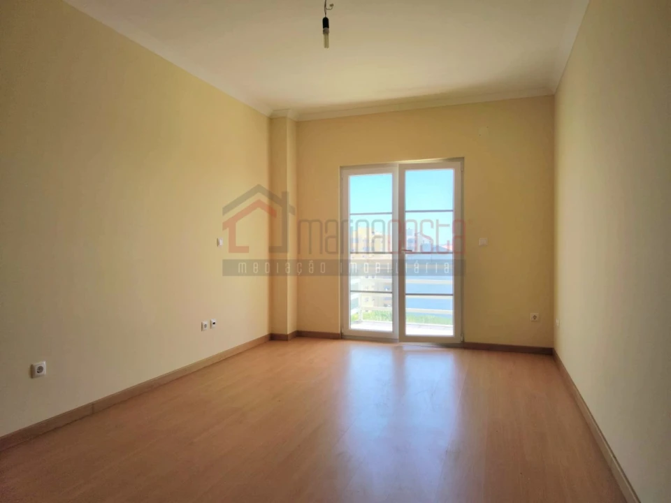 Apartamento T4 para Venda em Peniche Foto 10