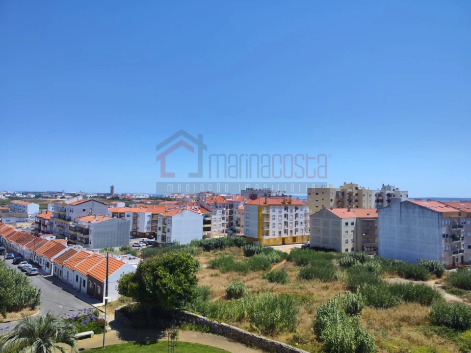 Apartamento T4 para Venda em Peniche Foto 11