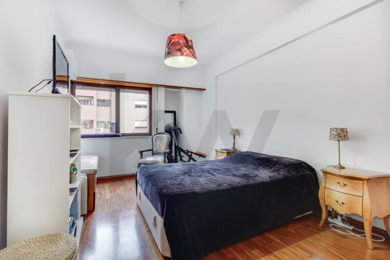 Apartamento T3 para Venda em Carnide Foto 23
