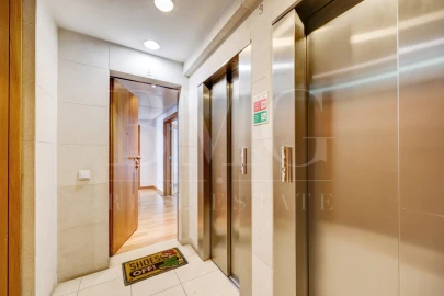 Apartamento T4 para Arrendamento em Parque das Nações