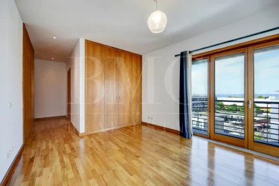 Apartamento T4 para Arrendamento em Parque das Nações