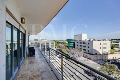 Apartamento T4 para Arrendamento em Parque das Nações
