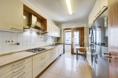 Apartamento T4 para Arrendamento em Parque das Nações
