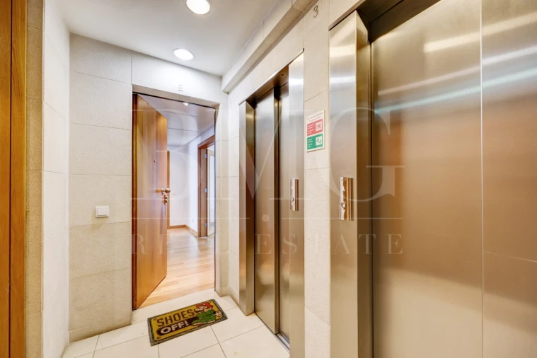 Apartamento T4 para Arrendamento em Parque das Nações Foto 8