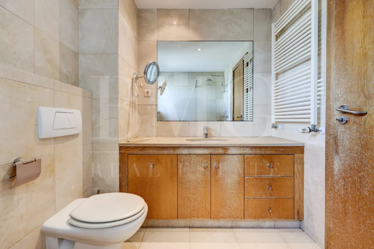 Apartamento T4 para Arrendamento em Parque das Nações Foto 37