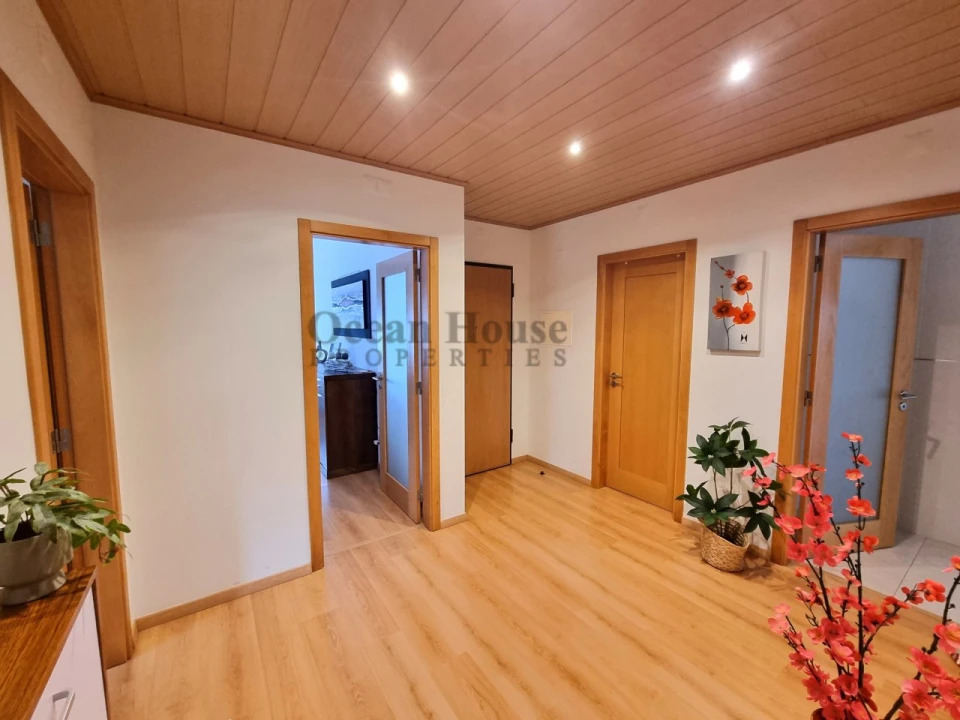 Apartamento T2 para Venda em Pechão Foto 1
