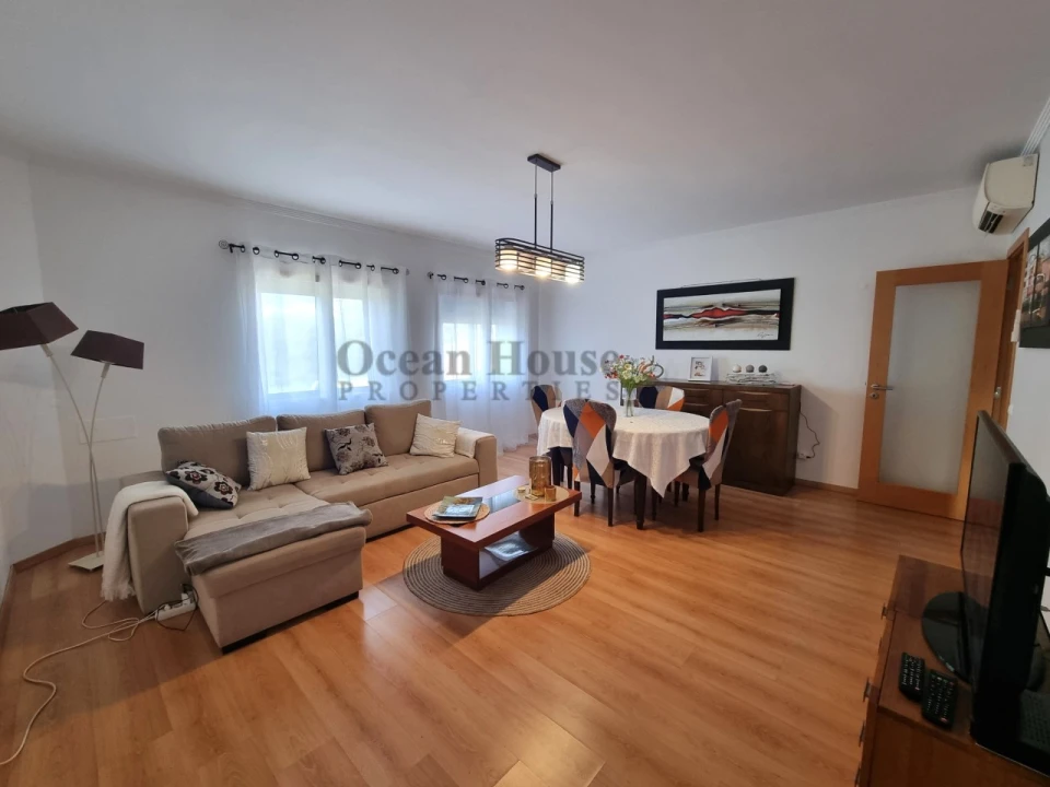 Apartamento T2 para Venda em Pechão Foto 2