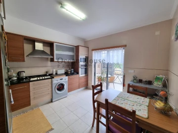 Apartamento T2 para Venda em Pechão
