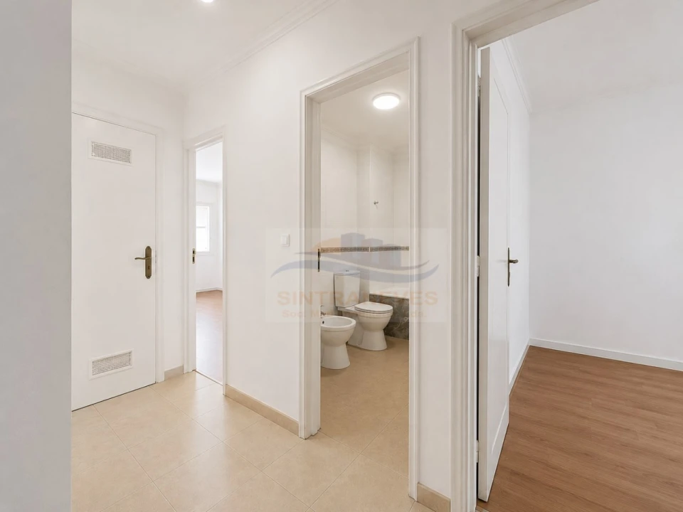 Apartamento T2 para Venda em Falagueira-Venda Nova Foto 2