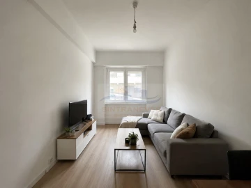 Apartamento T2 para Venda em Falagueira-Venda Nova