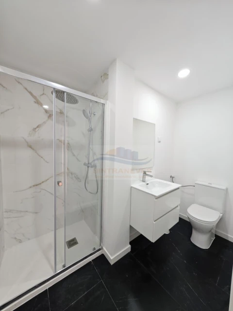 Apartamento T1 para Venda em Águas Livres