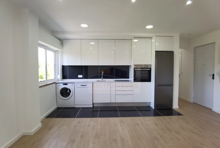 Apartamento T1 para Venda em Águas Livres