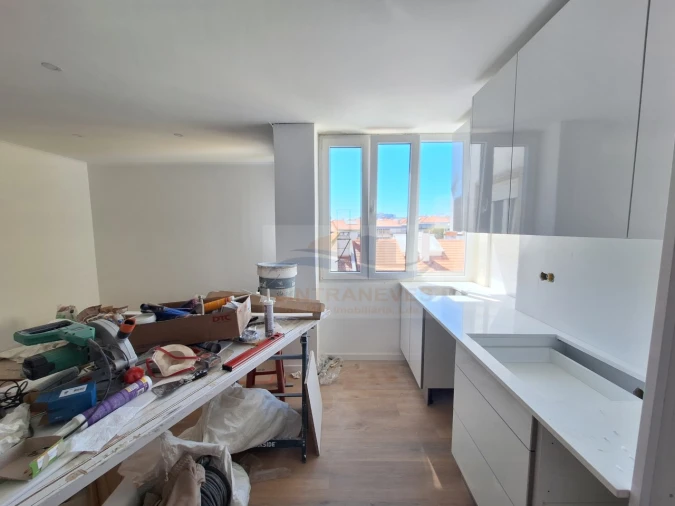 Apartamento T2 para Venda em Falagueira-Venda Nova Foto 4