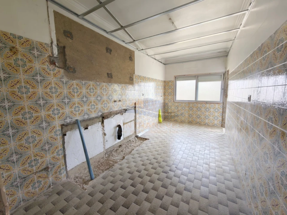 Apartamento T2 para Venda em Odivelas Foto 4