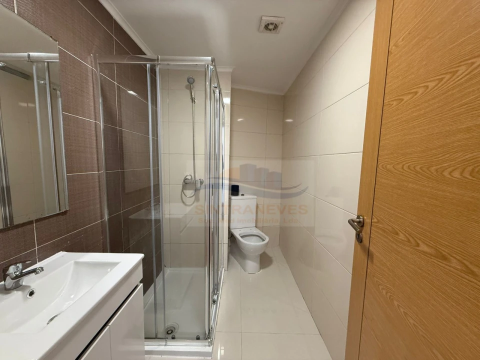 Apartamento T3 para Venda em Venteira Foto 13
