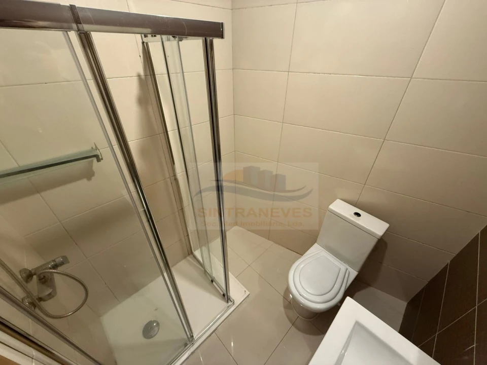 Apartamento T3 para Venda em Venteira Foto 25