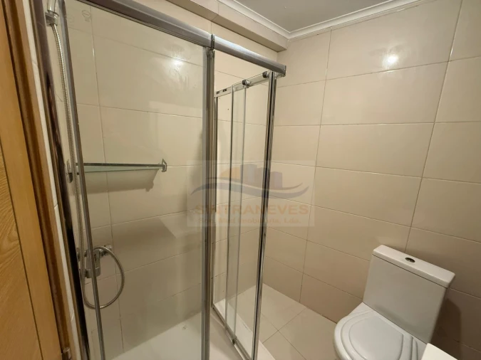 Apartamento T3 para Venda em Venteira Foto 16