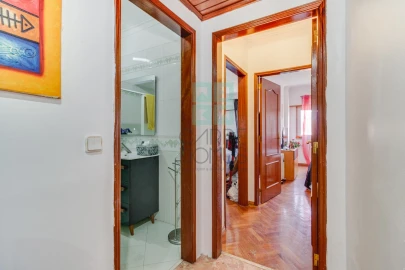 Apartamento T2 para Venda em Póvoa de Santa Iria e Forte da Casa