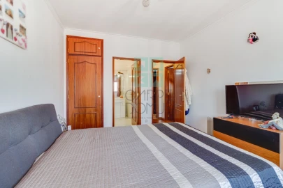 Apartamento T2 para Venda em Póvoa de Santa Iria e Forte da Casa