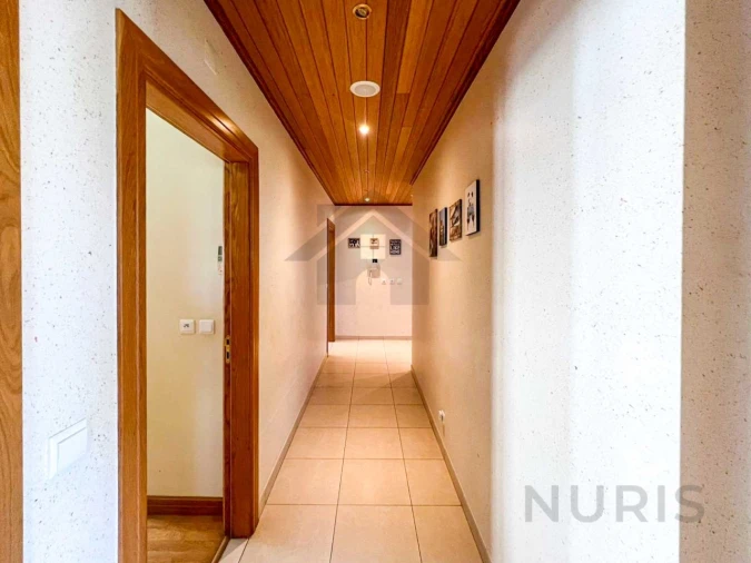 Apartamento T3 para Venda em Estômbar e Parchal Foto 11