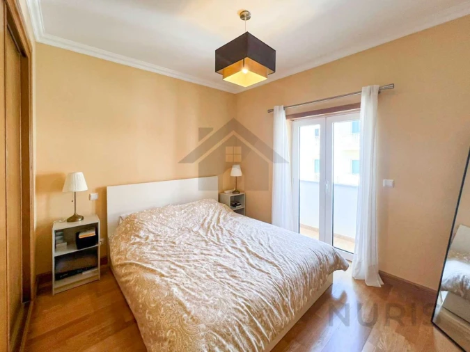Apartamento T3 para Venda em Estômbar e Parchal Foto 16