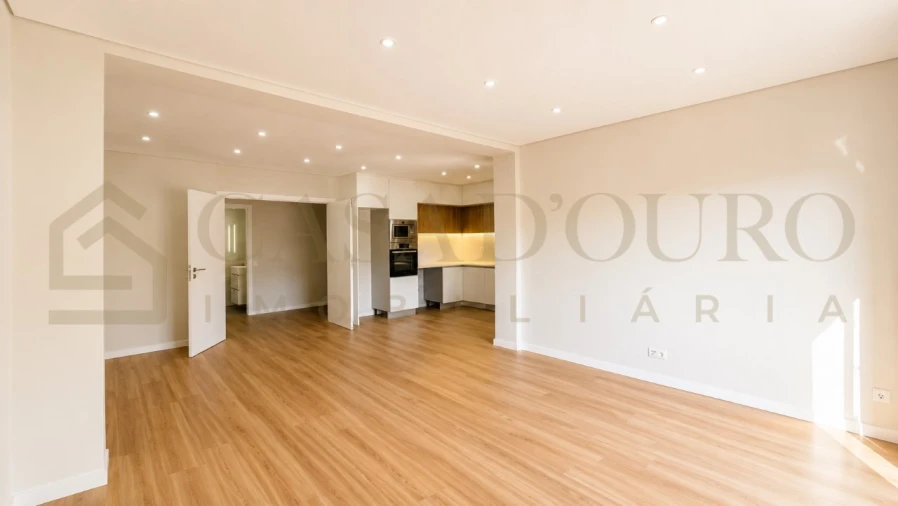 Apartamento T3 para Venda em Bonfim Foto 3