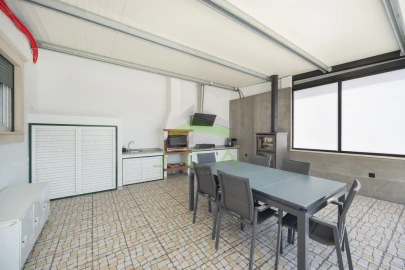 Moradia T4 para Venda em Leiria, Pousos, Barreira e Cortes