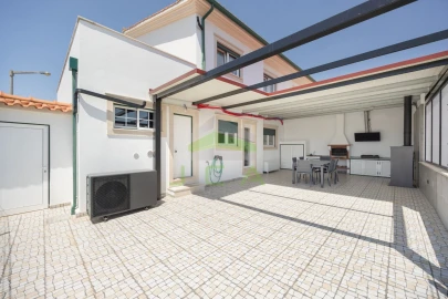 Moradia T4 para Venda em Leiria, Pousos, Barreira e Cortes