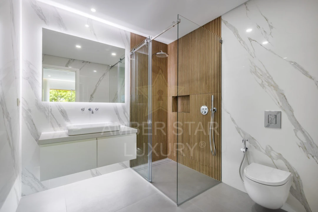 Apartamento T2 para Venda em Quarteira Foto 19