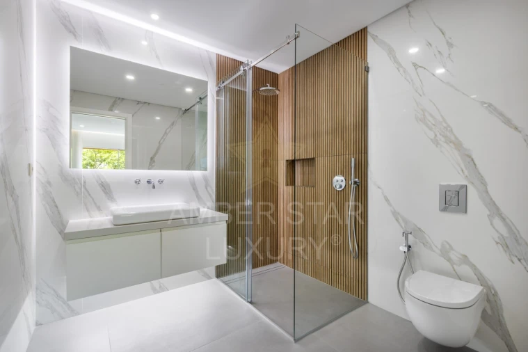 Apartamento T2 para Venda em Quarteira Foto 19