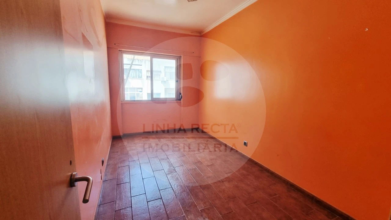 Apartamento T3 para Venda em Seixal, Arrentela e Aldeia de Paio Pires Foto 19